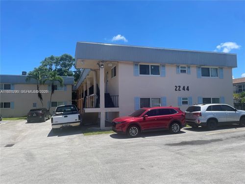 apt-3-2244 Madison St, Hollywood, FL, 33020-5365 | Card Image