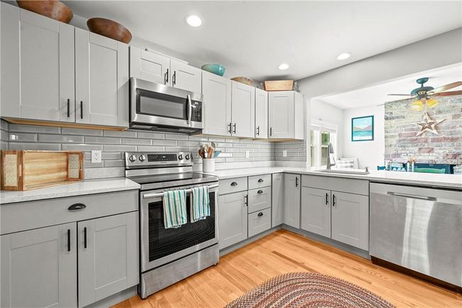 8 Heath Rd, House other with 3 bedrooms, 2 bathrooms and null parking in Fishkill NY | Image 8