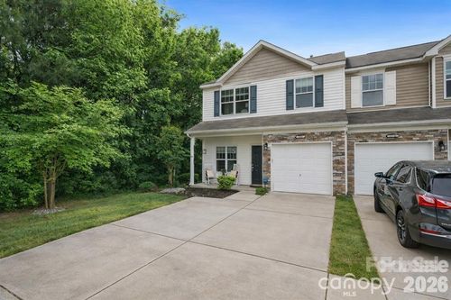 10303 Bunclody Dr, Charlotte, NC, 28213-0217 | Card Image