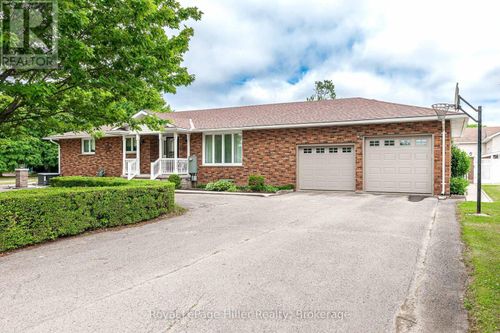 3967 Road 111, Stratford, ON, N5A6S5 | Card Image