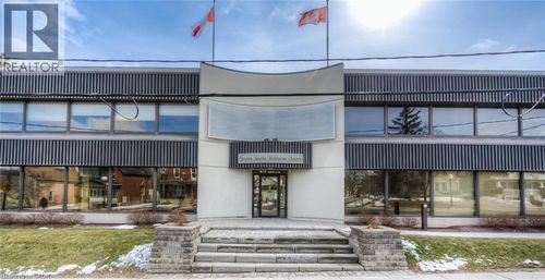 675-201 Queen Street, Kitchener, ON, N2B3C3 | Card Image