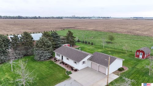 3050 D Road, Rising City, NE, 68658 | Card Image