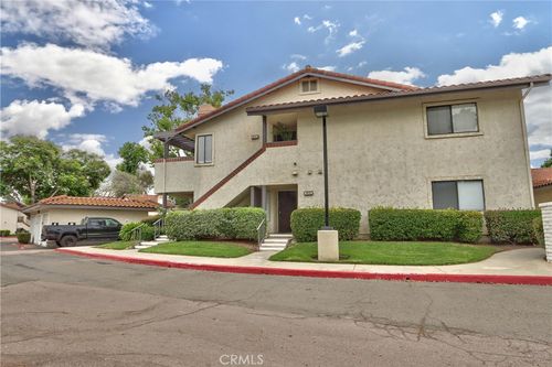 15-926 Lupine Hills Dr, Vista, CA, 92081-5356 | Card Image