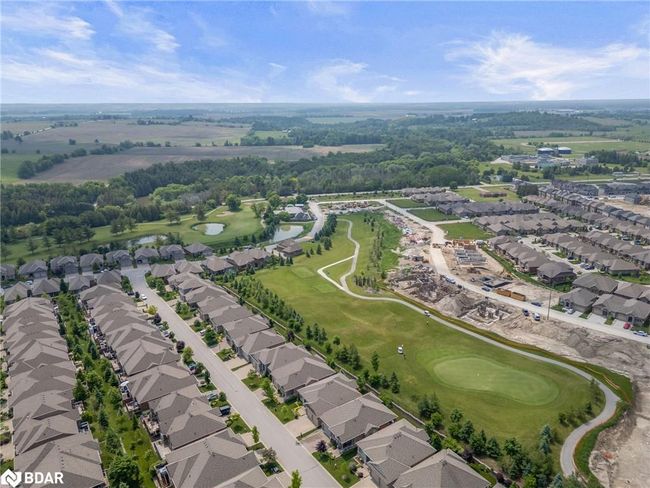 17 Hillcrest Dr, House other with 3 bedrooms, 3 bathrooms and 3 parking in Alliston ON | Image 38