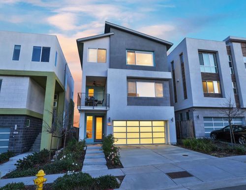 2986 Valley Of Hearts Delight Pl, San Jose, CA, 95136-5017 | Card Image