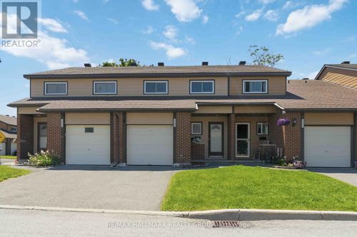 48-2202 Orient Park Dr, Gloucester, ON, K1B4W2 | Card Image