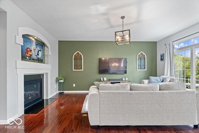 11509 Reagan Dr, Condo with 3 bedrooms, 4 bathrooms and null parking in Fishers IN | Image 6