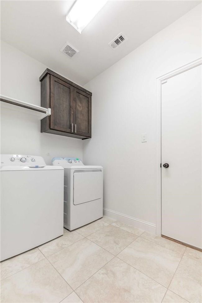 Laundry Sample | Image 22