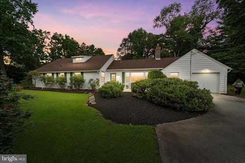 47 Rabbit Run Rd, ROSE VALLEY, PA, 19086-6232 | Card Image