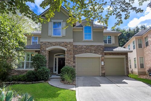 14 Middle Gate Place, The Woodlands, TX, 77382 | Card Image