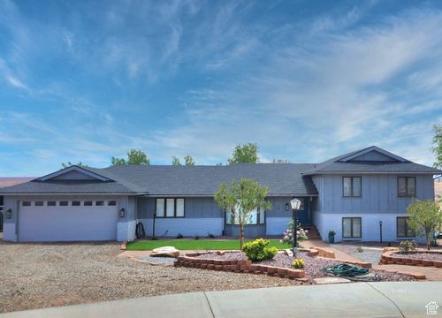 2 Echo Ct, Page, AZ, 86040-0585 | Card Image