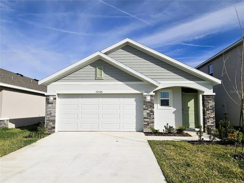 32520 Weathered Oak Dr, WESLEY CHAPEL, FL, 33543-7535 | Card Image