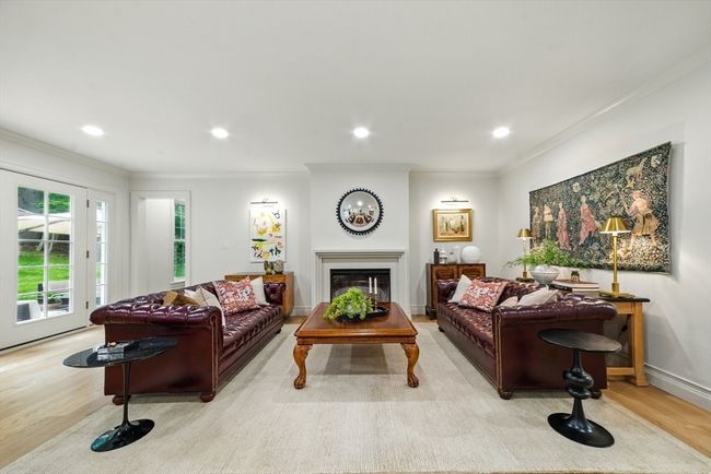 98 Great Plain Ave, House other with 4 bedrooms, 4 bathrooms and 4 parking in Wellesley MA | Image 5