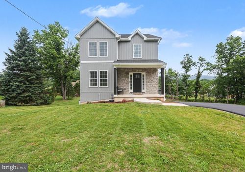 12 Oak Ln, MECHANICSBURG, PA, 17050-1668 | Card Image