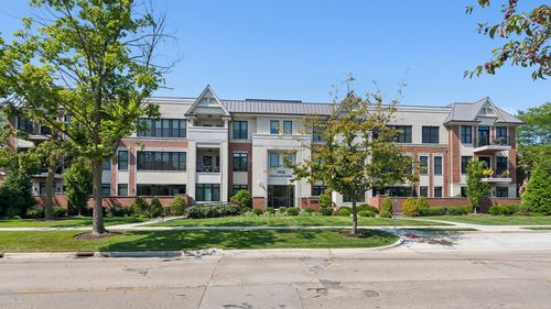 apt-205-1560 Oakwood Ave, Highland Park, IL, 60035-3696 | Card Image