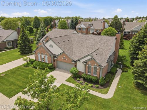 80-17003 Birchwood Dr, Northville, MI, 48168-4422 | Card Image