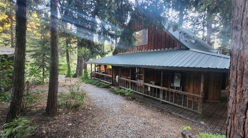 2033 Love Creek Rd, Arnold, CA, 95223 | Card Image
