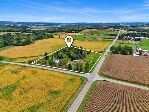 E4915 Herritz Rd, REEDSBURG, WI, 53959-9528 | Card Image
