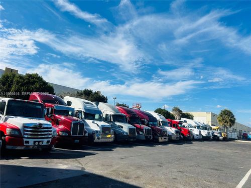 1890 Nw 108th Ave, Sweetwater, FL, 33172 | Card Image