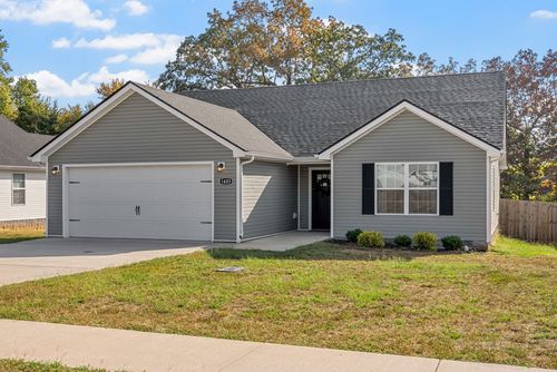 1453 Fredrick Dr, Clarksville, TN, 37042-8971 | Card Image