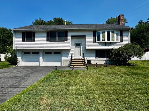 65 Lheureux Cir, Randolph, MA, 02368-5176 | Card Image
