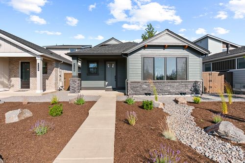3138 Nw Celilo Ln, Bend, OR, 97703-2374 | Card Image