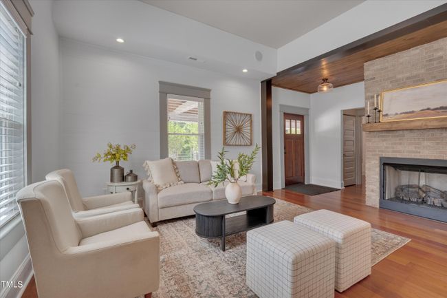 07-2317 E Main Street-7 | Image 12