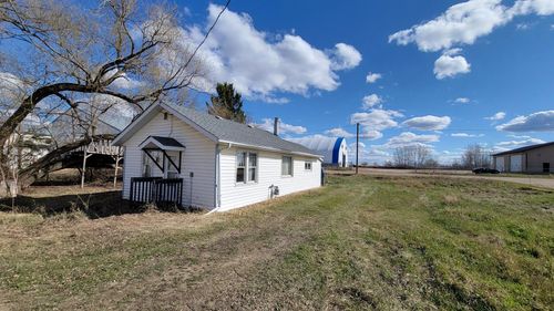 {{alt}} | Card Image