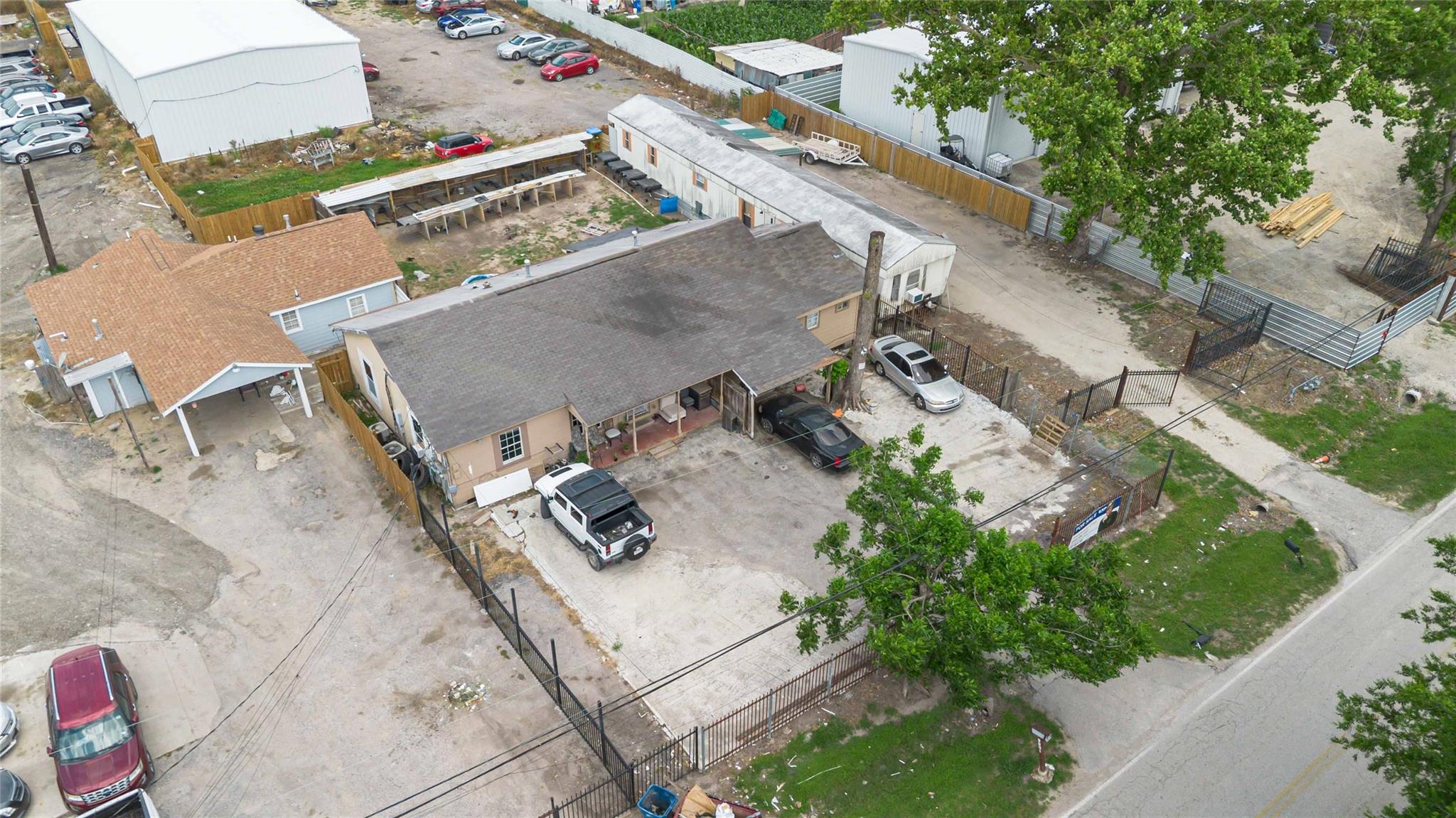 Residential Income in Houston 5