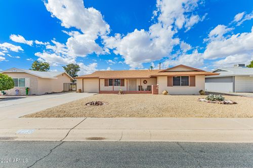 12236 N Pebble Beach Dr, Sun City, AZ, 85351-3324 | Card Image