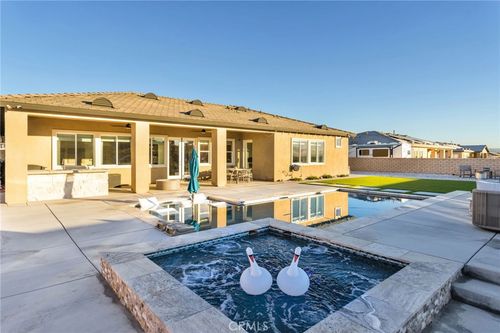 17066 Ta Ki Pi Rd, Apple Valley, CA, 92307-1618 | Card Image