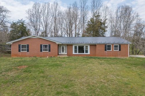 90 Campbellwood Rd, Boones Mill, VA, 24065-3813 | Card Image