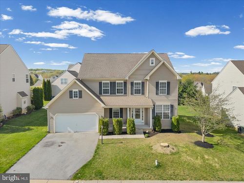 1437 Balmoral Rd, COATESVILLE, PA, 19320-2178 | Card Image