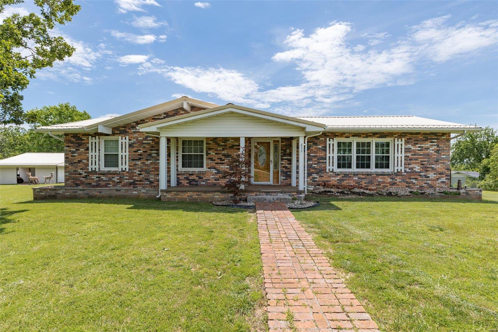 Cottage Rd, Bonne Terre, MO 63628