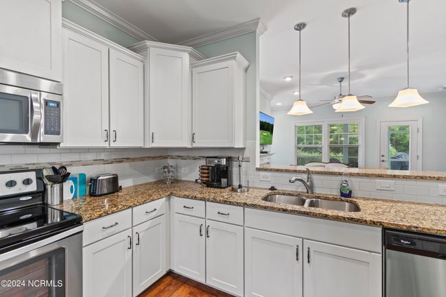 3220 Inland Cove Dr, House other with 3 bedrooms, 3 bathrooms and 2 parking in Southport NC | Image 5