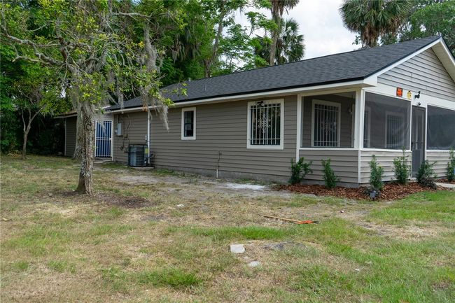1307 Railroad Ave, House other with 2 bedrooms, 1 bathrooms and null parking in Sanford FL | Image 8