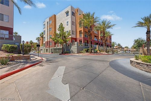 406-15 E Agate Ave, Las Vegas, NV, 89123-6057 | Card Image