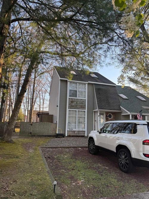 10 Cedar Ct, Somers Point, NJ, 08244-1361 | Card Image