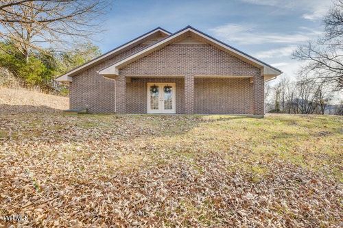 223 County Hill Rd, Blountville, TN, 37617-4508 | Card Image