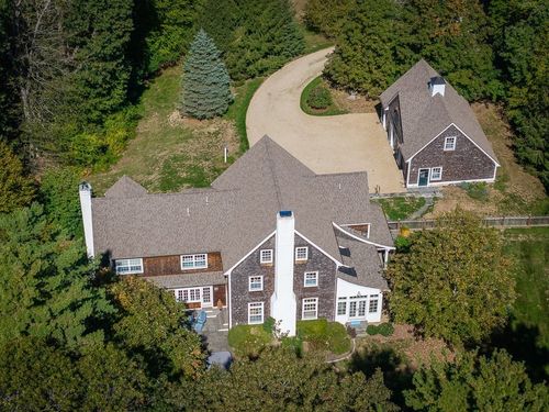 4 Tara Rd, Essex, MA, 01929-1233 | Card Image