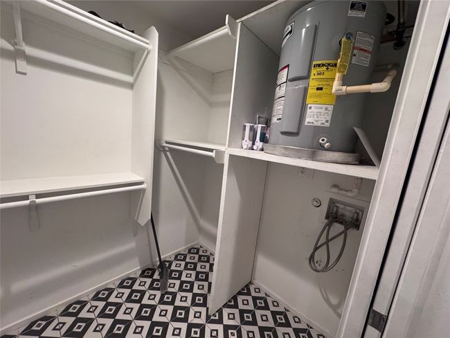 APT-201 - 201 Academy Dr, Condo with 0 bedrooms, 1 bathrooms and 1 parking in Austin TX | Image 9