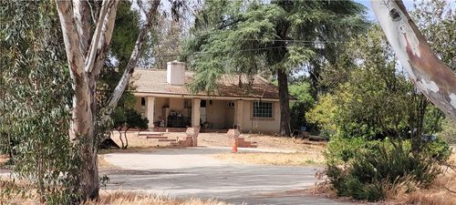 15818 Mussey Grade Rd, Ramona, CA, 92065-7440 | Card Image