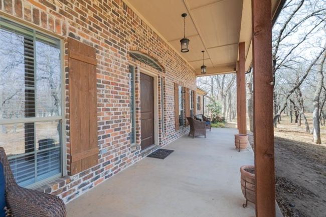 505 Spring Valley Rd, House other with 4 bedrooms, 3 bathrooms and null parking in Paradise TX | Image 6