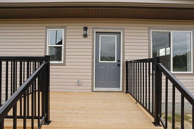125 Upland Blvd, House other with 5 bedrooms, 3 bathrooms and 2 parking in Brooks AB | Image 4