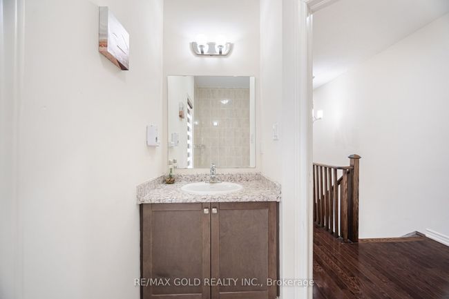 50 Block Rd, House attached with 4 bedrooms, 3 bathrooms and 1 parking in Brampton ON | Image 30