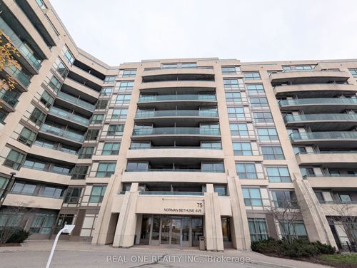 621-75 Av Norman Bethune, Richmond Hill, ON, L4B0B6 | Card Image