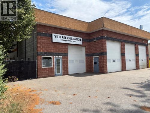 4705 31 St, Vernon, BC, V1T7M5 | Card Image