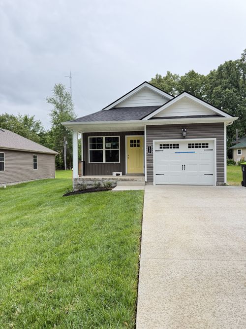 137 Illinois Ave, Oak Grove, KY, 42262-9409 | Card Image
