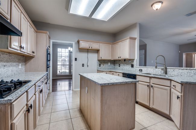 1403 Bosher Dr, House other with 4 bedrooms, 3 bathrooms and null parking in Cedar Hill TX | Image 14