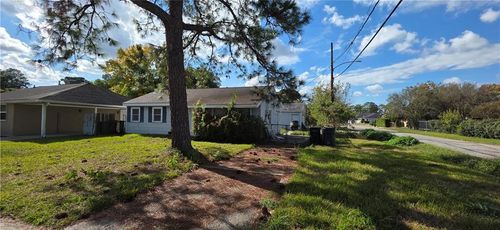 601 Huntlee Dr, New Orleans, LA, 70131-5223 | Card Image
